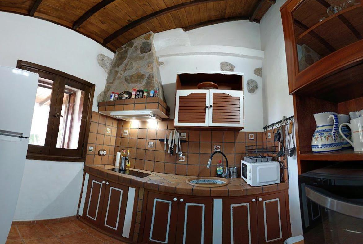 Finca Los Arcos Del Laurel Moya  المظهر الخارجي الصورة